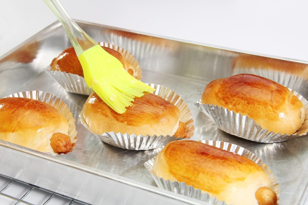 便秘の原因の一つになる加工食品